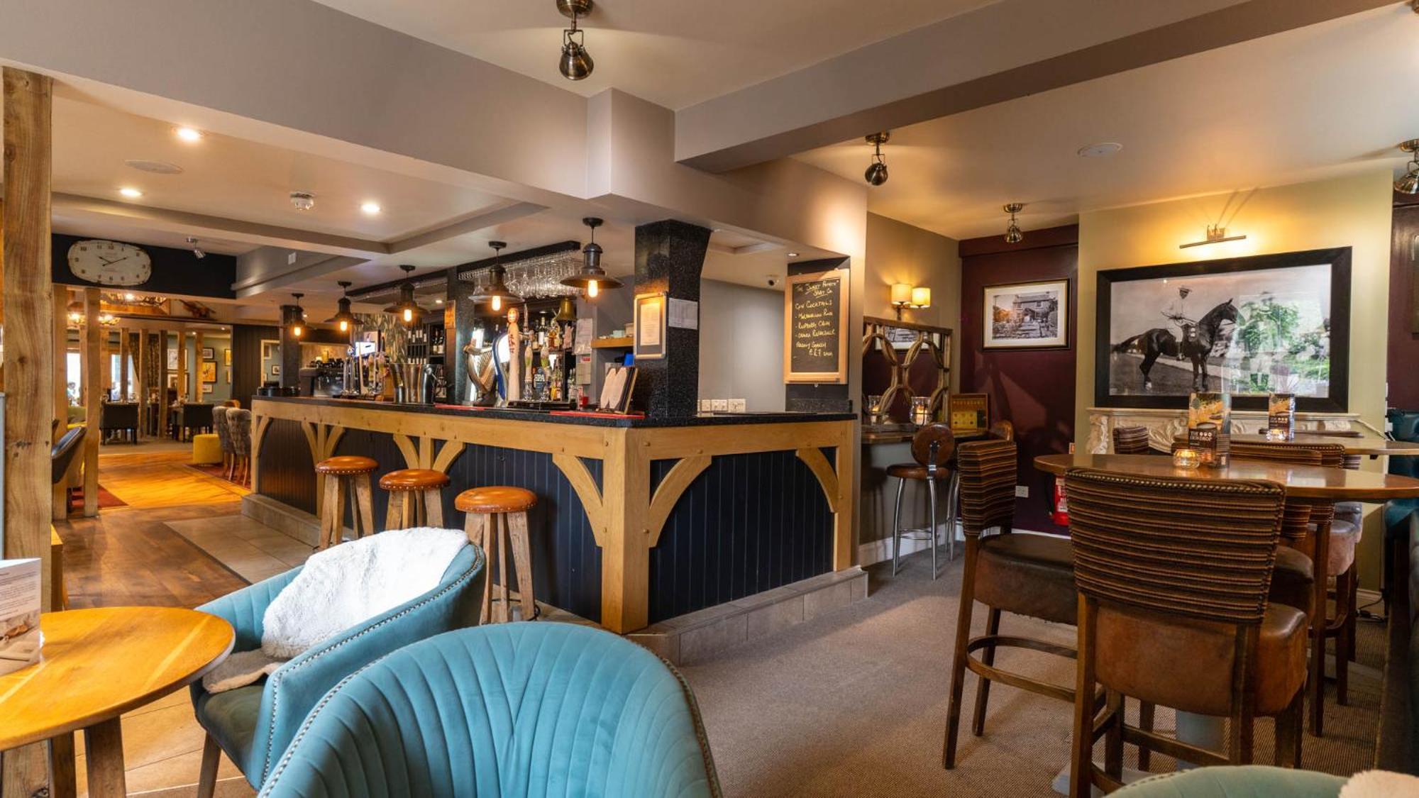 Inn The Dewdrop Bransford